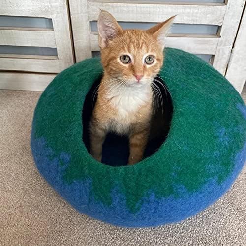 Woolygon Premium Felt Cat Cave Bed β Wool Kitty Beds Handcrafted Kitten Caves Bed for Indoor Cats - Made from 100% Eco-Friendly Merino Wool, Foldable Cat Hidewawy Covered Cat Houses (Emerald Indigo)