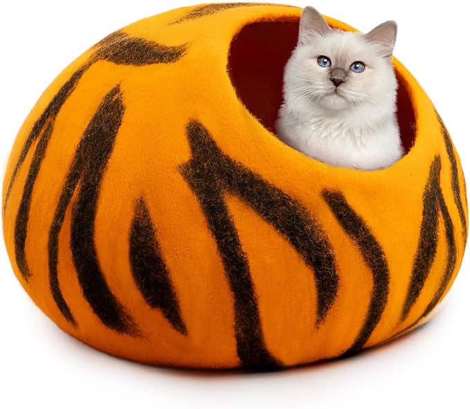 Woolygon Premium Felt Cat Cave Bed β Wool Kitty Beds Handcrafted Kitten Caves Bed for Indoor Cats - Made from 100% Eco-Friendly Merino Wool, Foldable Cat Hidewawy Covered Cat House Pod