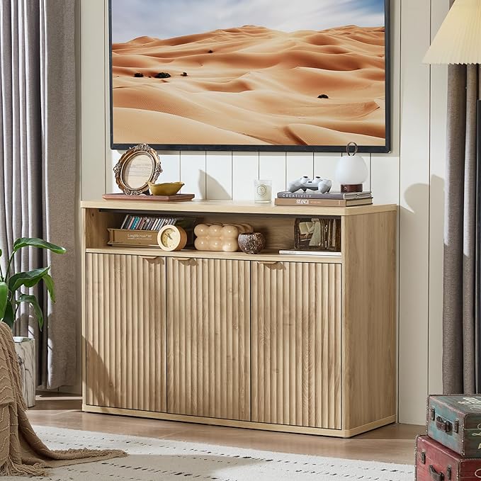 LEYAOYAO Buffet Cabinet with Storage, 45" Wide Fluted Accent Sideboard Credenza with 3 Doors & Open Storage Shelf, Modern Kitchen Wood Media Console Cabinet for Dining Room, Entryway, Natural Oak