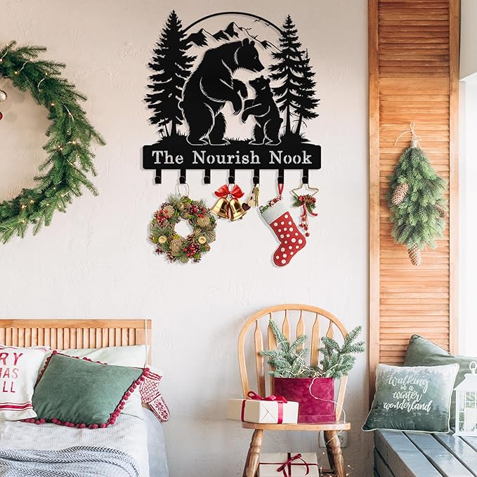 Personalized Bear Forest Key Holder Wall Mount, Custom Metal Key Holder for Wall with Name, Custom Keys Rack Hanger with Hooks for Entryway, Front Door, Hallway, Living Room, Kitchen