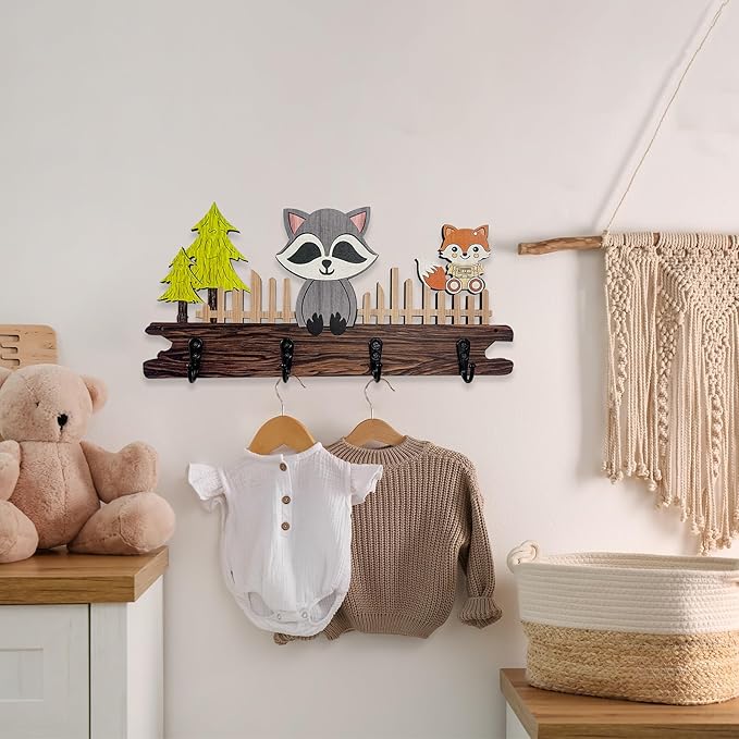 Dog Leash Holder for Wall Mount, Farmhouse Wooden Dog Claw Hooks, Paws Key Rack Accessories for Rustic Home Decor (Raccoon)