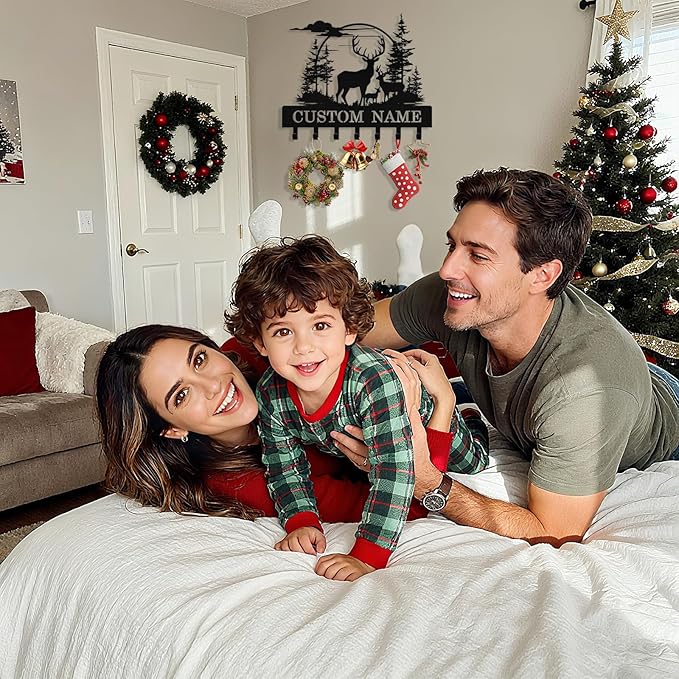 Personalized Key Holder Wall Mount, Custom Deer Metal Keys Holder for Wall with Name, Wall Key Hanger Rack with Hooks for Entryway, Front Door, Living Room, Kitchen, Bathroom, Garden