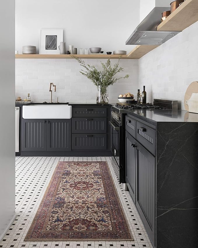 Loloi Loren Collection LQ-11 Sand/Multi 3'-6" x 5'-6" Accent Rug