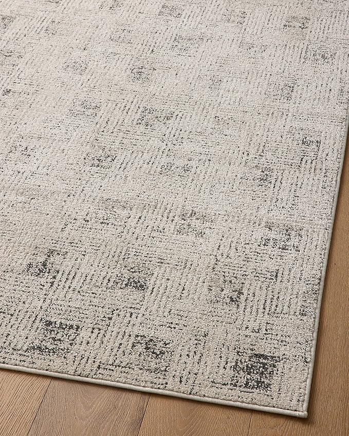 Loloi Kamala Collection KAM-01 Grey/Graphite 6'-7" x 9'-6" Area Rug