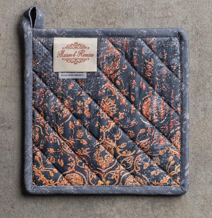 Maison d' Hermine Pot Holders 100% Cotton Heat Resistant Potholders 8" x 8" Hot Pads with Loop for Thanksgiving Christmas Decorations BBQ Cooking Baking Handling Hot Pans (Pack of 1, Imperfection)