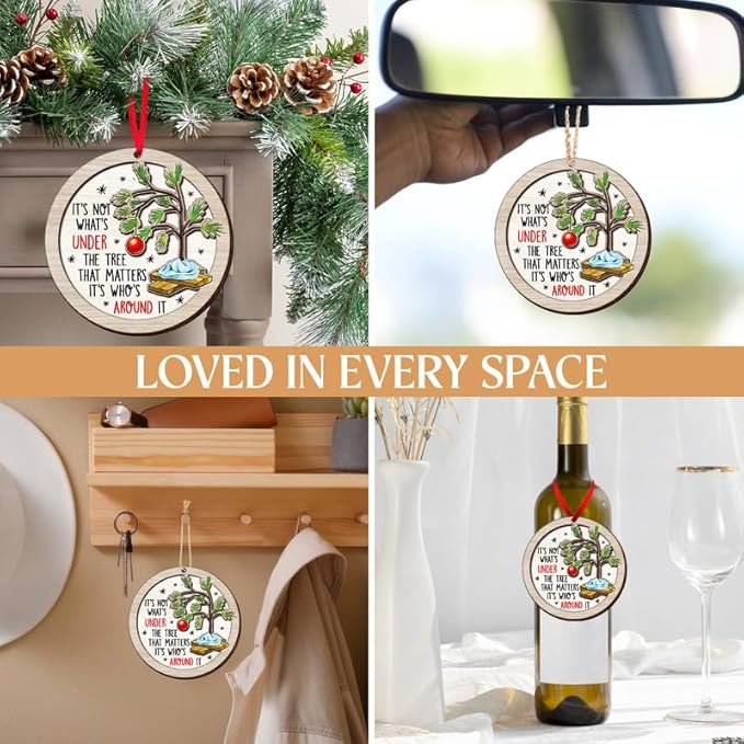 Christmas Family Ornament Gifts for Women Men - Wooden Christmas Ornaments 2025 for Tree Decorations - Family Ornaments for Mom Dad Grandma Grandpa, Gifts for Sister Brother Husband Wife Friend