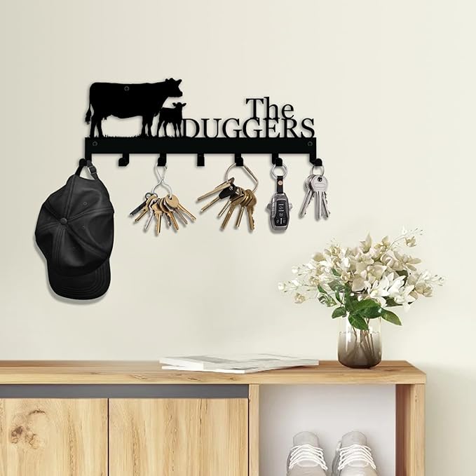 Personalized Key Holder with Name, Custom Metal Cattle Silhouette Key Rack Hanger, Wall Organizer with 7 Hooks for Entryway, Front Door, Hallway, Kitchen, Farmhouse Décor