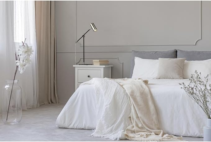 Z-Lite 814TL-MB-PN Calumet Table Lamp, 1-Light 35 Watts, Matte Black and Polished Nickel