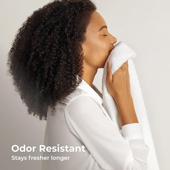 Cariloha Hand Towel | Blue Lagoon | 16"x24" | Turkish Cotton & Viscose Material Blend | Extra Smooth, Odor Resistant and Highly Absorbent