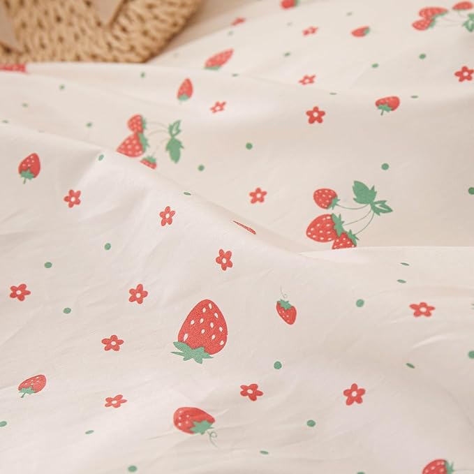 EAVD Kawaii Strawberry Comforter Set Twin XL White Fluffy Microfiber Fruit Strawberry Bedding Set for Girls Women Ruffled Cute Comforter Set 1 Twin XL Bed Comforter and 2 Pillowcases for All-Season
