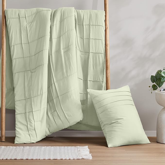 Comfort Spaces Sage Twin Size Comforter Set - 2 Pieces Pintuck Pleated Bedding Sets, All Season Lightweight, Extra Softness Pre-Washed Microfiber Twin/Twin XL Bed Set, Shams