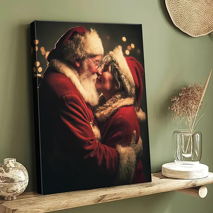 Santa Claus & Mrs. Claus Christmas Canvas Wall Art - Vintage Holiday Portrait Framed Print for Living Room, Festive Christmas Wall Decor, Ideal Christmas Gifts & Cozy Winter Decor
