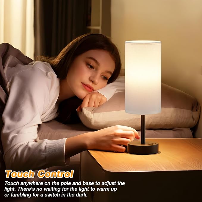 Dicoool White Touch Table Lamp with USB - 3 Way Dimmable Bedside Lamp for Nightstand, Bedroom Lamp with Black Charging Station for Desk, Office, Kids Room, Dorm, Small
