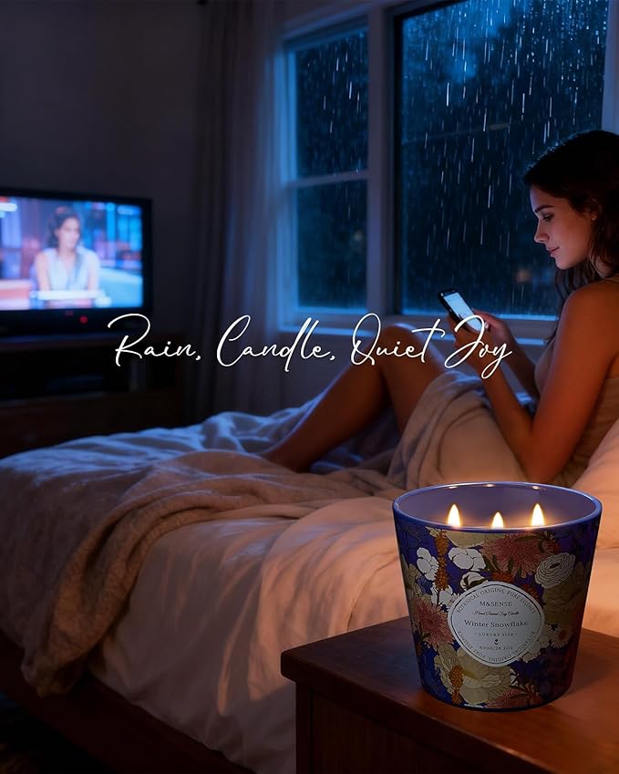 M&SENSE Winter Snow Flake Scented Candle, 28.2oz 3 Wick Natural Soy Wax Large Candles, Long Lasting Clean Slow Burning No Toxic Décor for Home Relaxation, Romantic Dates & Gift-Giving