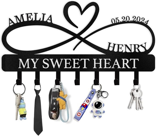 Personalized Key Holder Wall Mount, Custom Couple's Name Key Holder for Wall, Love Shape Wedding Couple Gifts, Metal Key Rack Coat Rack, Key Rack Organizer for Bedroom Hallway Decor