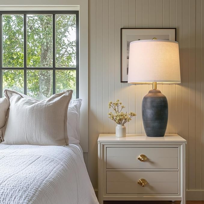 24.5" Vintage Ceramic Table Lamp - Single Farmhouse Rustic Bedside Lamp with Natural Textured Finish, Nightstand Lamps for Living Room, Bedroom, End Table, Office Retro Black