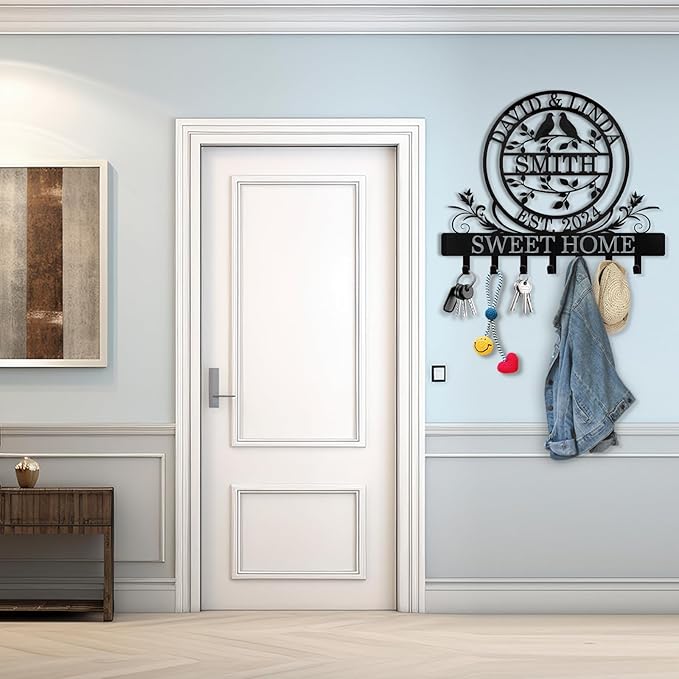 Key Holder for Wall, Personalized Couple's Name Key Rack Coat Rack, Metal Key Holder Wall Mount for Housewarming Gifts, Key Hook Wall Hanging Bedroom Hallway Decor