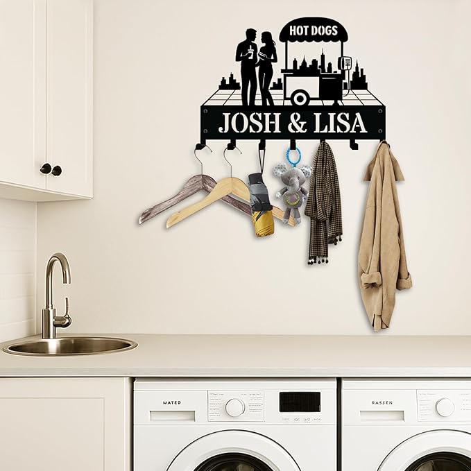 NIWAHO Personalized Key Holder with Couple or Family Name – Custom Metal Wall Mount Keys Hanger Rack with Hooks for Entryway, Front Door, Hallway, Kitchen Decor, Perfect Housewarming Gift