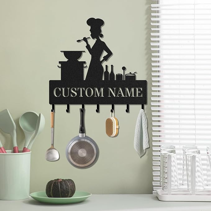 Personalized Key Holder for Wall, Custom Metal Kitchen Key Hooks with Name, Meta Jacket Holder Hooks Organizer Rack, Jacket Hanger Decor for Kitchen, Entryway, Hallway, Office, Doorway