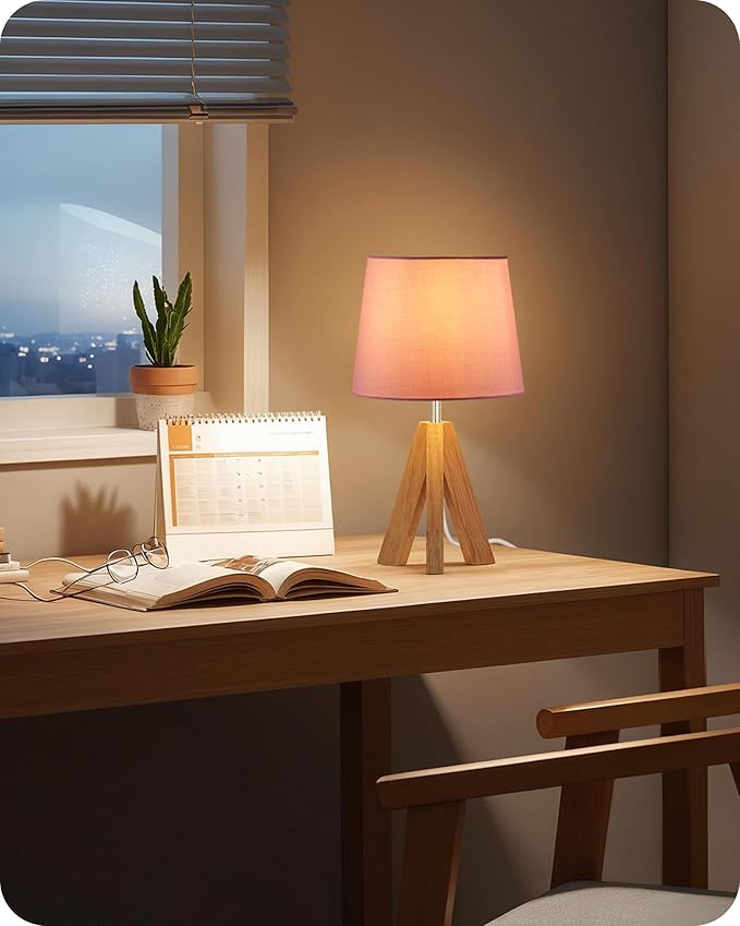 Small Tripod Table Lamp, Modern Nightstand Lamp with Fabric Shade, Boho Bedside Wood Desk Light for Bedroom, Kids Room, Living Room, Office, Study, Pink, P51TL05