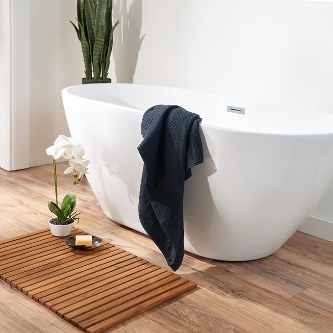 UCHINO Waffle Twist Cotton Weave Bath Towel for Bathroom Lightweight Absorbent Quick Dry Honeycomb Texture Solid Terry Loop Reverse 30" x 60", 1 Bath Towel, Ebony