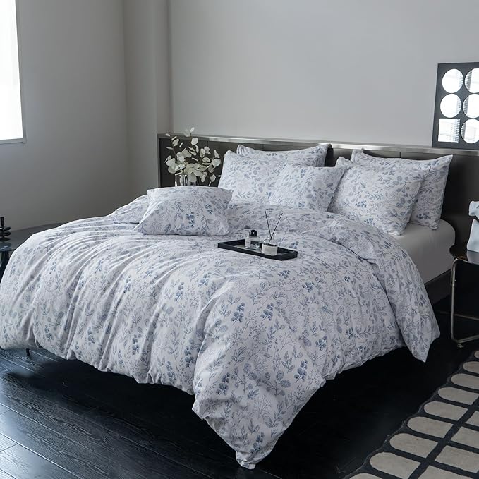 Floral Comforters Queen Size 3 Pieces Soft Chic Garden Style Blue Floral Print Lightweight Botanical Flower Comforter Set for All Seasons 1 Comforter and 2 Pillowcases