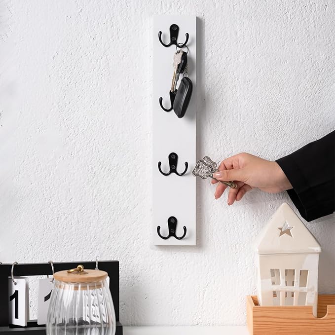 Vertical Wall-Mounted Key Holder – Stylish Entryway Hook Rack, Perfect for Narrow Spaces – Ideal Storage Solution for Keys, Scarves, Wallets, Belts, and Dog Leashes – Rustic Wood Key Hanger