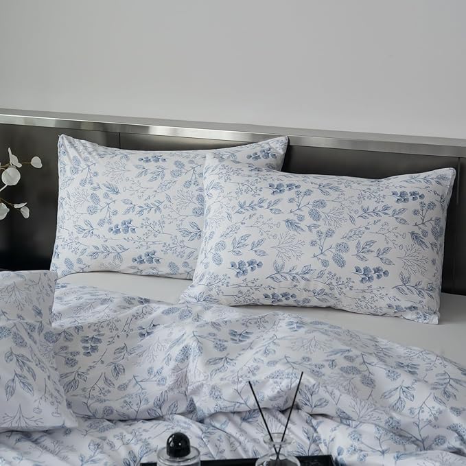 Floral Comforters Queen Size 3 Pieces Soft Chic Garden Style Blue Floral Print Lightweight Botanical Flower Comforter Set for All Seasons 1 Comforter and 2 Pillowcases