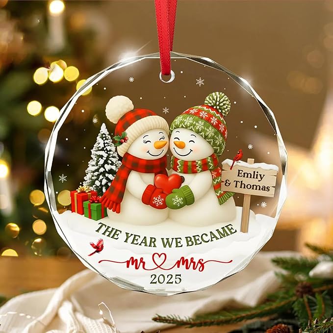 NAZENTI Personalized Snowman Couple Ornament 2025, Custom Glass Christmas Ornaments with Names, Snowman Lovers Holiday Decoration, Romantic Gift for Couples Newlyweds Keepsake 06