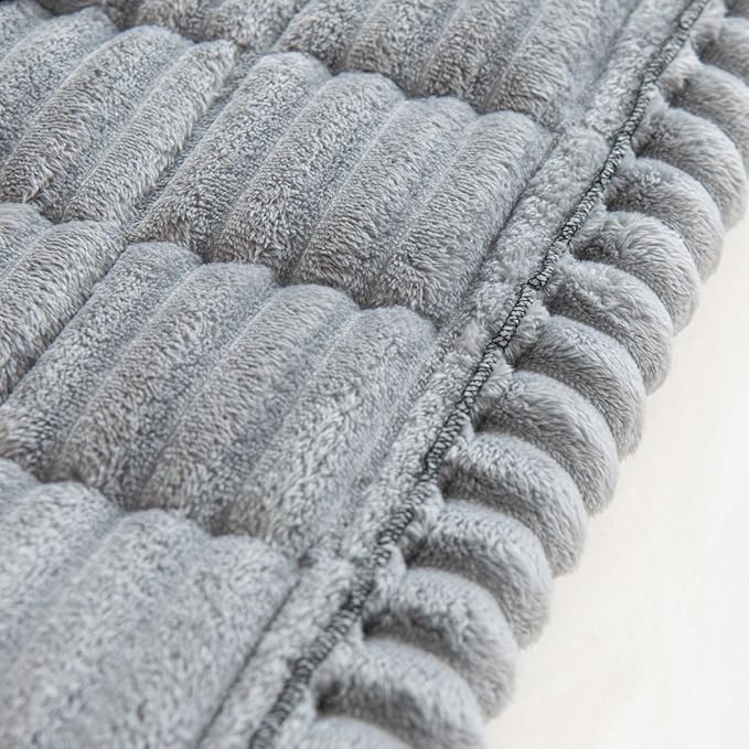 Non Slip Fuzzy Pet Couch Covers for Sofa, Washable Couch Cushion Covers for Large Dogs