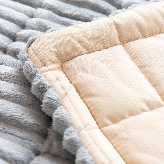 Non Slip Fuzzy Pet Couch Covers for Sofa, Washable Couch Cushion Covers for Large Dogs