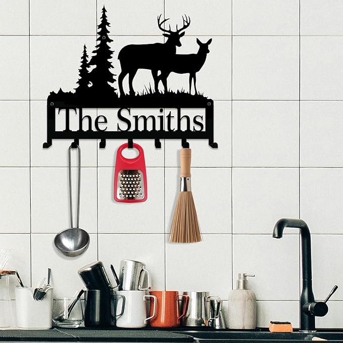 NIWAHO Personalized Metal Key Holder with Hooks – Custom Family Name Wall Rack, Rustic Entryway Organizer for Keys & Leashes, Housewarming Gift for Couples or New Homeowners