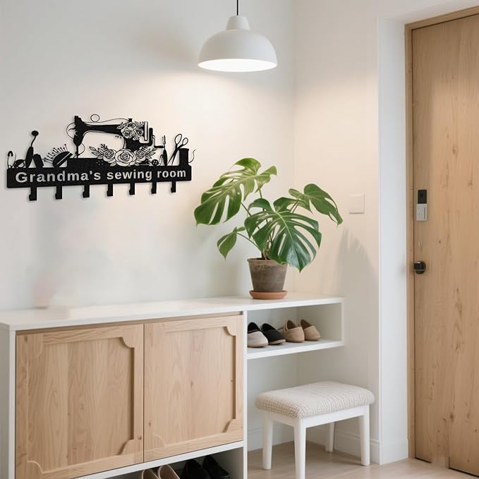 Personalized Sewing Room Signs Metal Key Holder Custom Sewing Key Hooks Craft Room Decor Quilting Gift for Mom Grandma