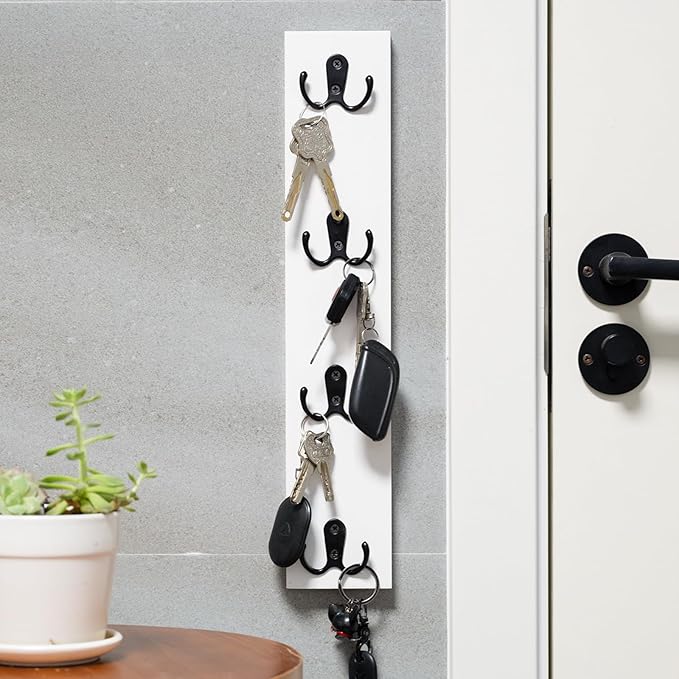 Vertical Wall-Mounted Key Holder – Stylish Entryway Hook Rack, Perfect for Narrow Spaces – Ideal Storage Solution for Keys, Scarves, Wallets, Belts, and Dog Leashes – Rustic Wood Key Hanger