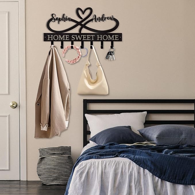 Personalized Custom Couple's Name Metal Key Holder - Love Shape Key Hooks for Wall, Housewarming Wedding Gifts, Bedroom Entryway