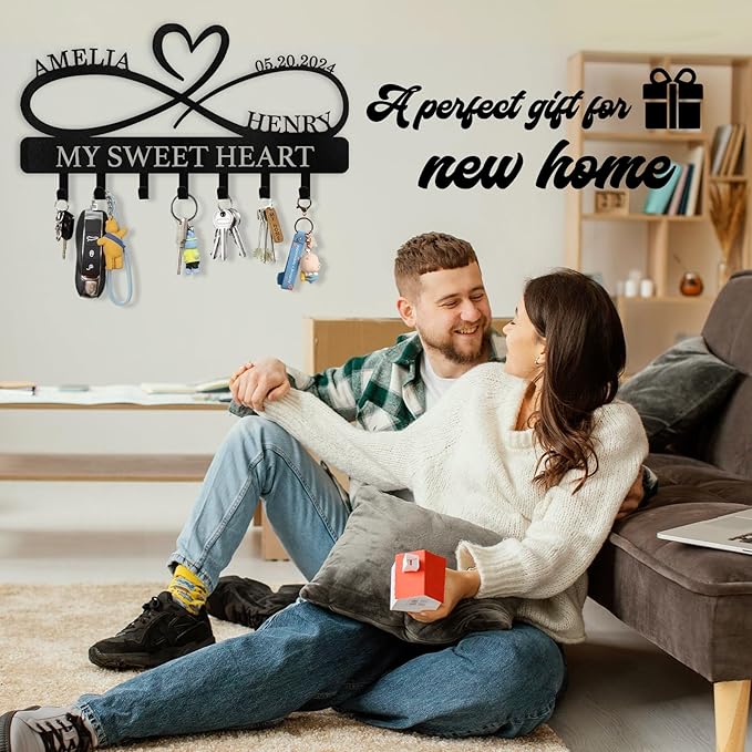 Personalized Key Holder Wall Mount, Custom Couple's Name Key Holder for Wall, Love Shape Wedding Couple Gifts, Metal Key Rack Coat Rack, Key Rack Organizer for Bedroom Hallway Decor