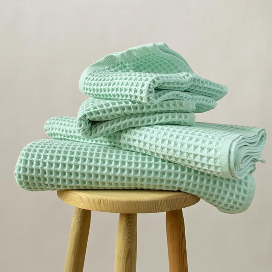 Püskül - Luxury Waffle Towel Set for Bathroom 4 Pieces Ice Green, Premium Quality Organic 100% Turkish Cotton 2 Hand and 2 Bath Towels Sets, Quick Dry Thin Waffle Towels, Made in Turkiye (Ice Green)