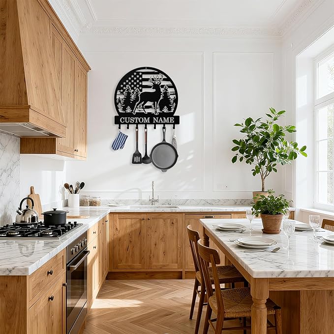 Personalized Deer Key Holder Wall Mount, Custom Metal Keys Hanger for Wall with Name, Custom Key Rack Holder with Hooks for Home, Entryway, Front Door, Living Room, Kitchen, Bathroom