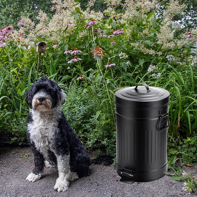 Dog Poop Trash Can with Lid for Outdoors，12-Liter Trash Can with 180PCS Black Plastic Bags, Pet Waste Container，Black-Y+180BK
