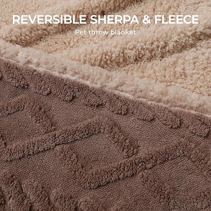 Waterproof Pet Blanket, Liquid Pee Proof Dog Blankets for Sofa Bed Couch, Reversible Sherpa Fleece Furniture Protector Cover for Small Medium Large Dogs Cats,Khaki Large（65" x 57"）