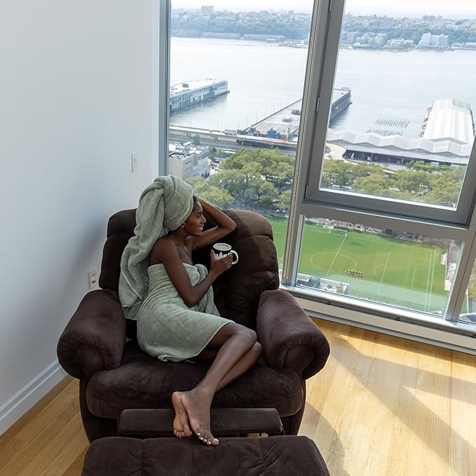 Mosobam Luxury Turkish 4pc Towel Set 30X58 16X30 Light Grey (Gray) 700 GSM Bamboo Viscose & Aegean Turkish Combed Cotton