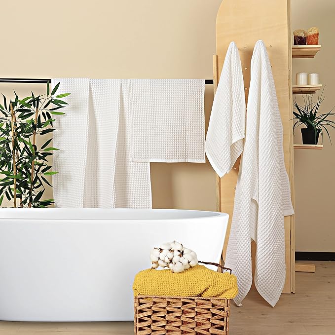 Püskül - Luxury Waffle Towel Set for Bathroom 4 Pieces White, Premium Quality Organic 100% Turkish Cotton 2 Hand and 2 Bath Towels Sets, Quick Dry Thin Waffle Towels, Made in Turkiye (White)