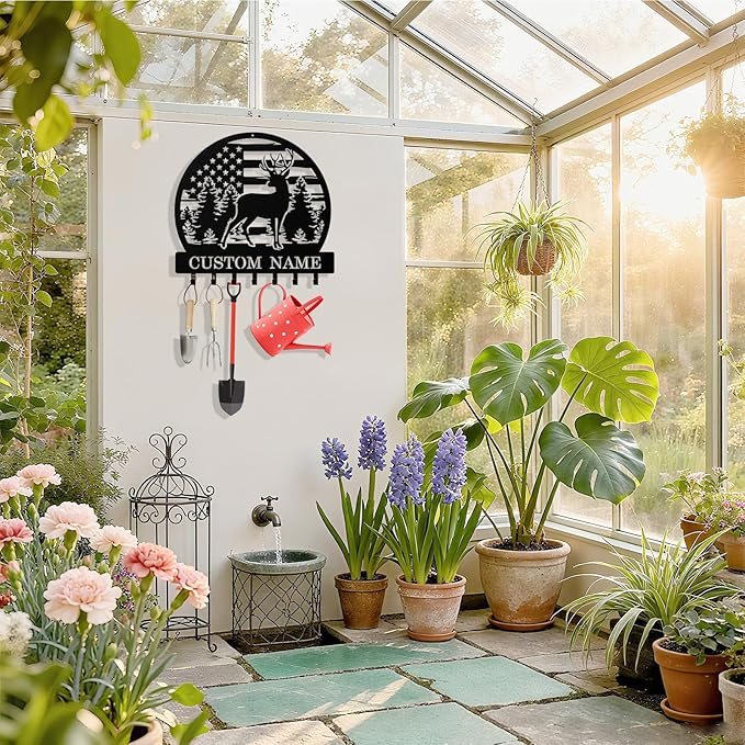 Personalized Deer Key Holder Wall Mount, Custom Metal Keys Hanger for Wall with Name, Custom Key Rack Holder with Hooks for Home, Entryway, Front Door, Living Room, Kitchen, Bathroom