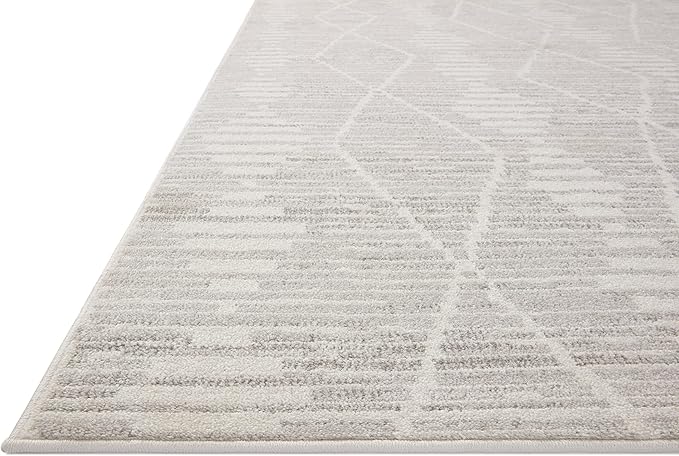 Loloi Kamala Collection KAM-02 Ivory/Silver 5'-3" x 7'-9" Area Rug