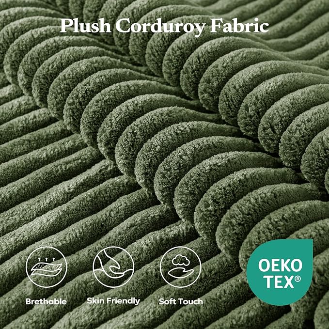 67" Loveseat Sofa, Cloud Modular Couch, Upholstered Floor Sofa with Deep Seat, Upholstered Foam Sofa for Bedroom Living Room, No Assembly Required (Green, Plush Corduroy Fabric)