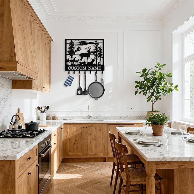 Personalized Deer Forest Key Holder Wall Mount, Custom Metal Keys Hanger for Wall with Name, Custom Key Rack Holder with Hooks for Entryway, Front Door, Hallway, Living Room, Kitchen