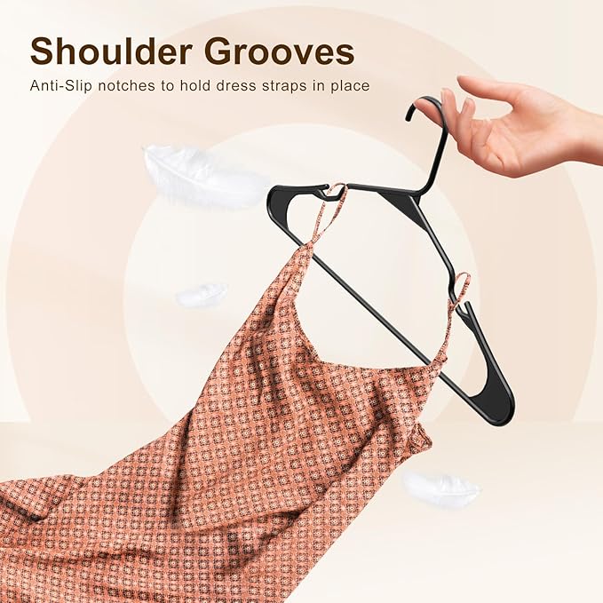 HOUSE DAY 1000 Pack Plastic Clothes Hangers, Commercial Bulk Shipment for Business, Sturdy Durable Notched Hangers Ideal for Retail Dry Cleaners Warehouses, Save Cost & Warehouse Space - Black