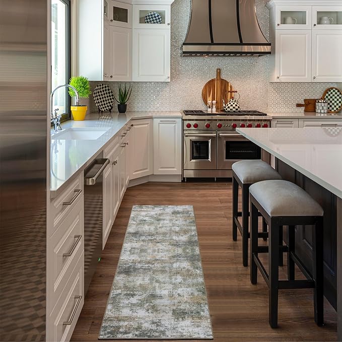 WILLSUN Washable Area Rugs, 2x6 Non-Slip Boho Area Rugs for Kitchen, Living Room, Bedroom, Machine Washable Vintage Rug, Indoor Floral Print Carpet for Home Decor, Kid & Pet Friendly Mat