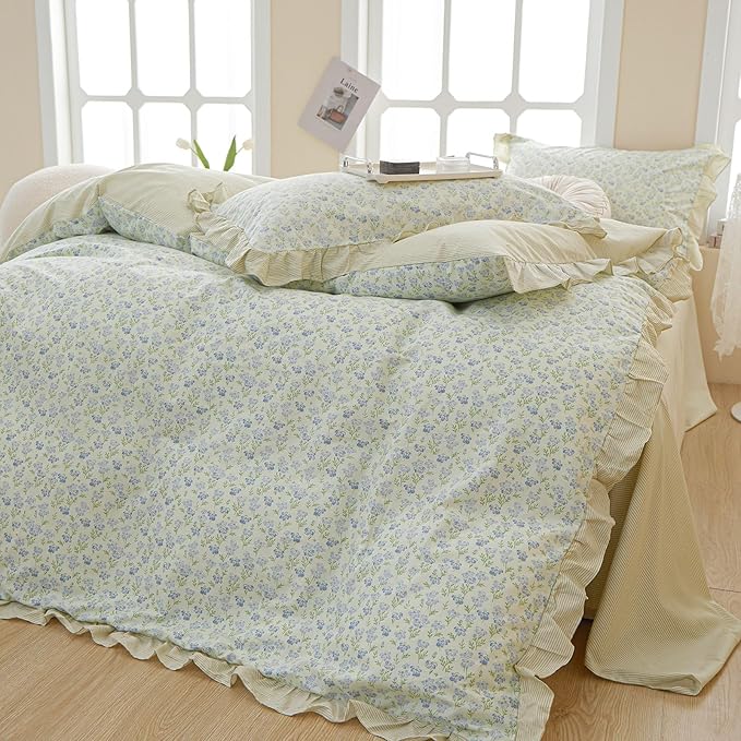 EAVD French Style Garden Floral Ruffled Comforter Set Full White Fluffy Soft Microfiber Chic Blue Floral Bedding Set with 2 Pillowcases Fresh Botanical Comforter Set for All-Season