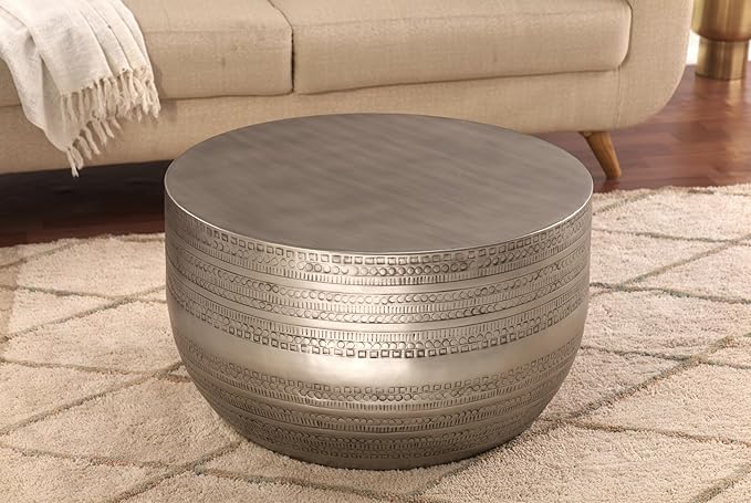 Modern Round Aluminum Hammered Embossed Texturing Metal Drum Coffee Table, Hand-Stamped Iron, Boho Accent Cylinder Drum Coffee Table, Cocktail Table, for The Living Room and Bedroom, Silver
